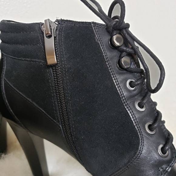 French Connection Sarina Lace Up Bootie Leather Ankle Padded Boots Mobwife Gloss - Picture 10 of 16